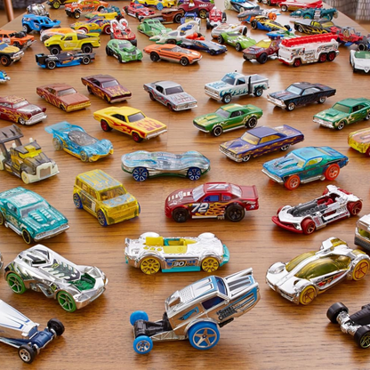 Hot Wheels 20-Car Gift Pack – Die-Cast Toy Cars for Kids